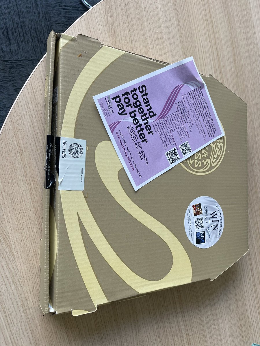 SomersetUNISON's tweet photo. Final #pizzaandpay session was another great success. So glad to see many faces and to hear your voices on the consultation. Reminder to make sure you make your vote and your colleagues also vote in the current pay ballot 🍕💰 https://t.co/0jaw6PLaf8