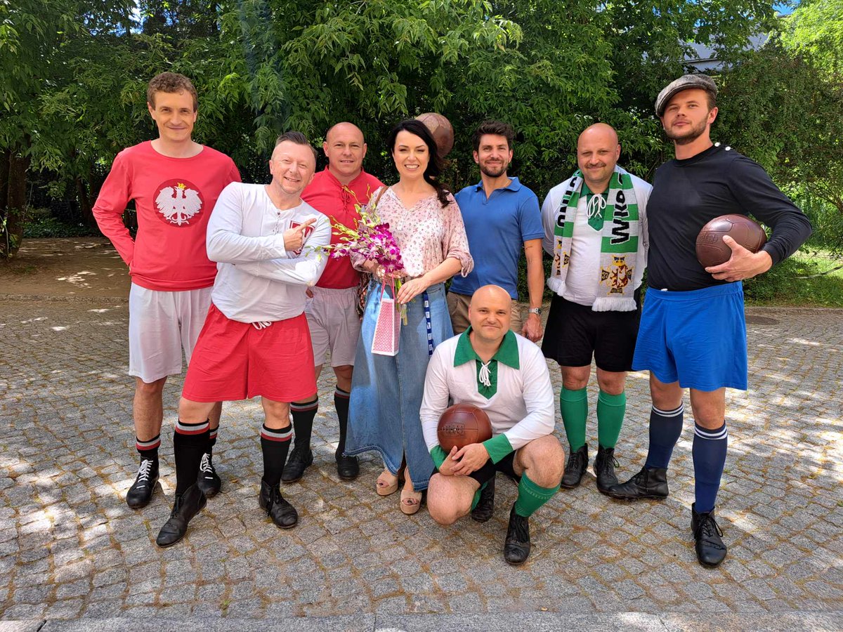 📺 Dzisiaj jako @RetroLiga dzięki uprzejmości <a href="/TVP/">Telewizja Polska</a> mieliśmy okazję wystąpić w <a href="/pytanie_na/">Pytanie na śniadanie</a> i przybliżyć po krótce widzom to co wyróżnia nasz unikatowy projekt i dlaczego warto śledzić oraz dopingować nasze funkcjonowanie. Zapraszamy do oglądani! ⤵️