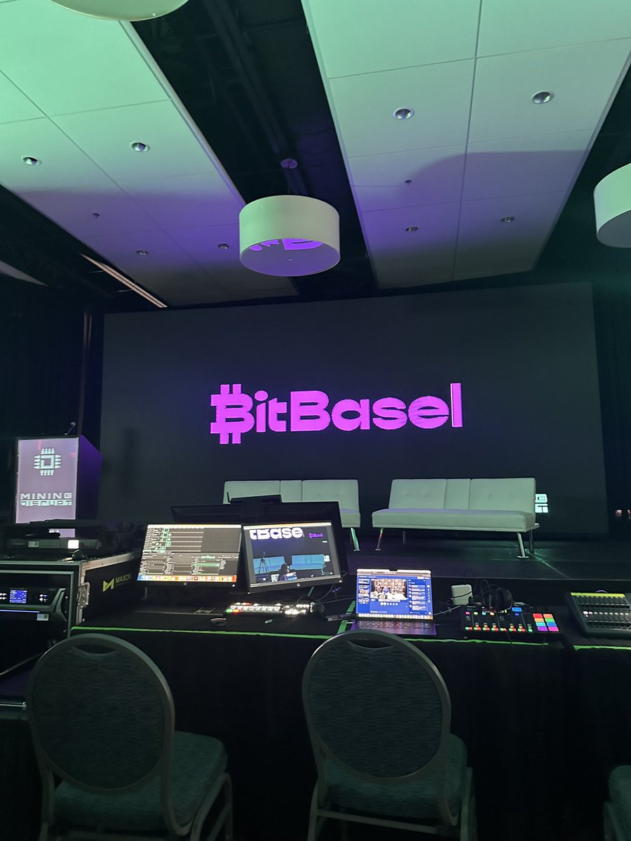 bitbaselart's tweet photo. Day 2 @MiningDisrupt ⛏️
Join us 9:45 on the main stage for a special announcement 🚀 https://t.co/dD6VNP9dzP