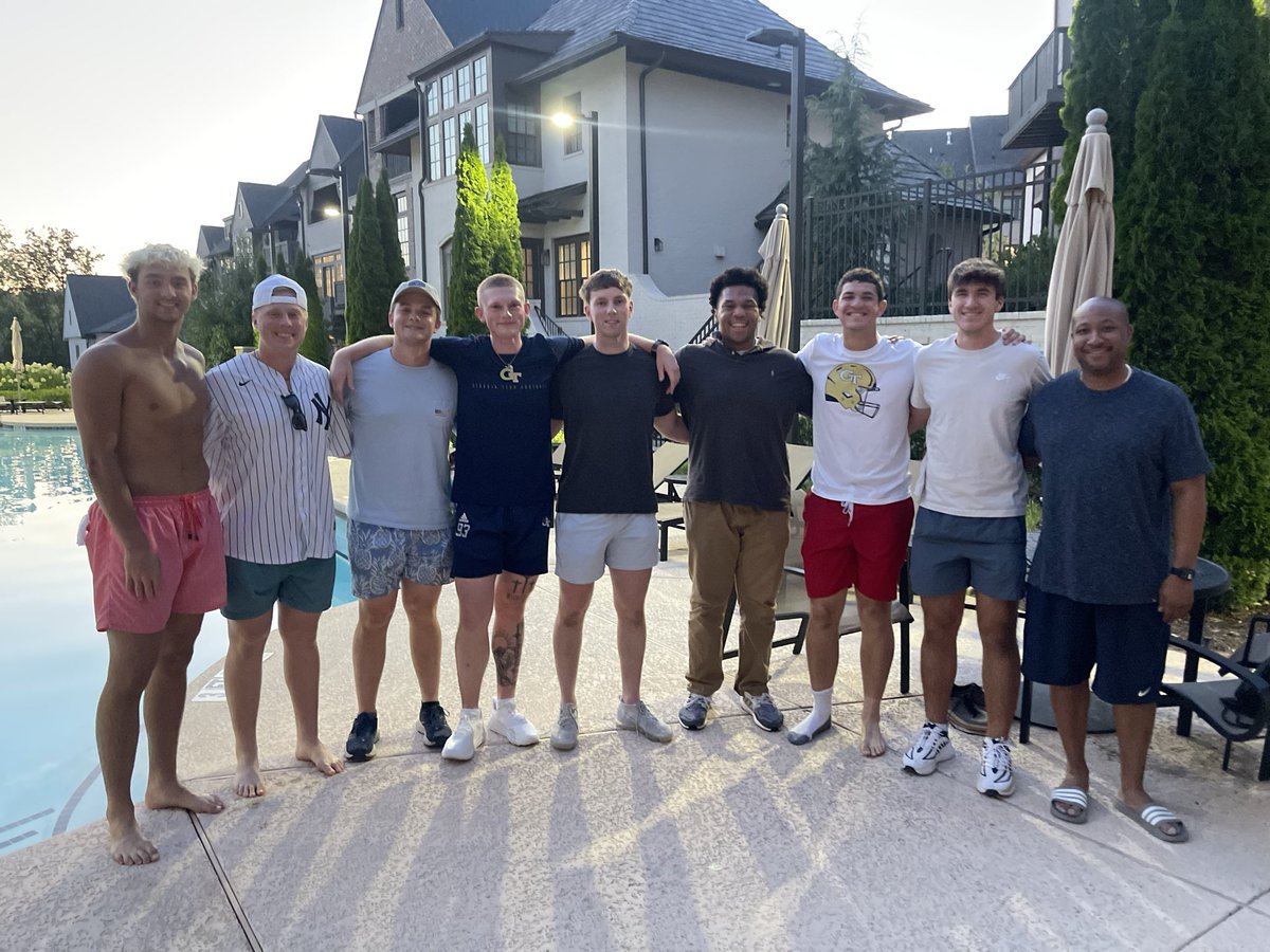 Had a great time with GT Specialists! Enjoyed some Gumbo and Crawfish 🦞  Looking forward to doing it again 
🐝🏈 #GTFamily #MWB