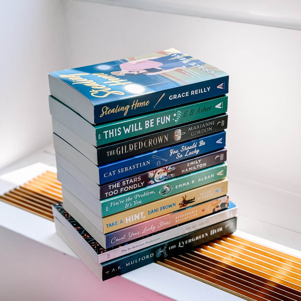 Did you know reading LGBTQIA+ books and supporting queer authors all year round is the best way to celebrate Pride? The more you know! 🌈
