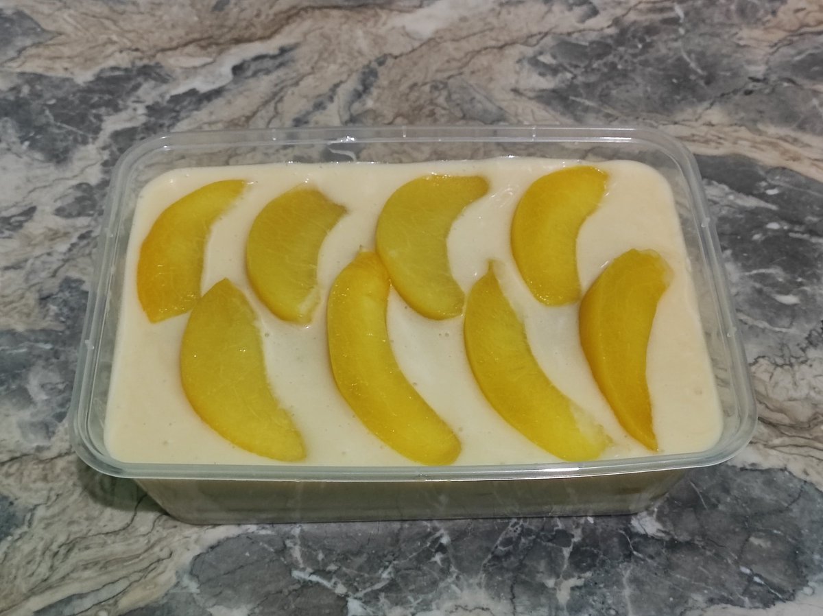AlterCoupleBJ's tweet photo. 😊 Dahil Day of the Seafarer kahapon, I made 🍑 Float para sa mga marinong mahilig sa 🍑.. Hahaha 😂
#PeachFloat https://t.co/ufGm22hS2Z