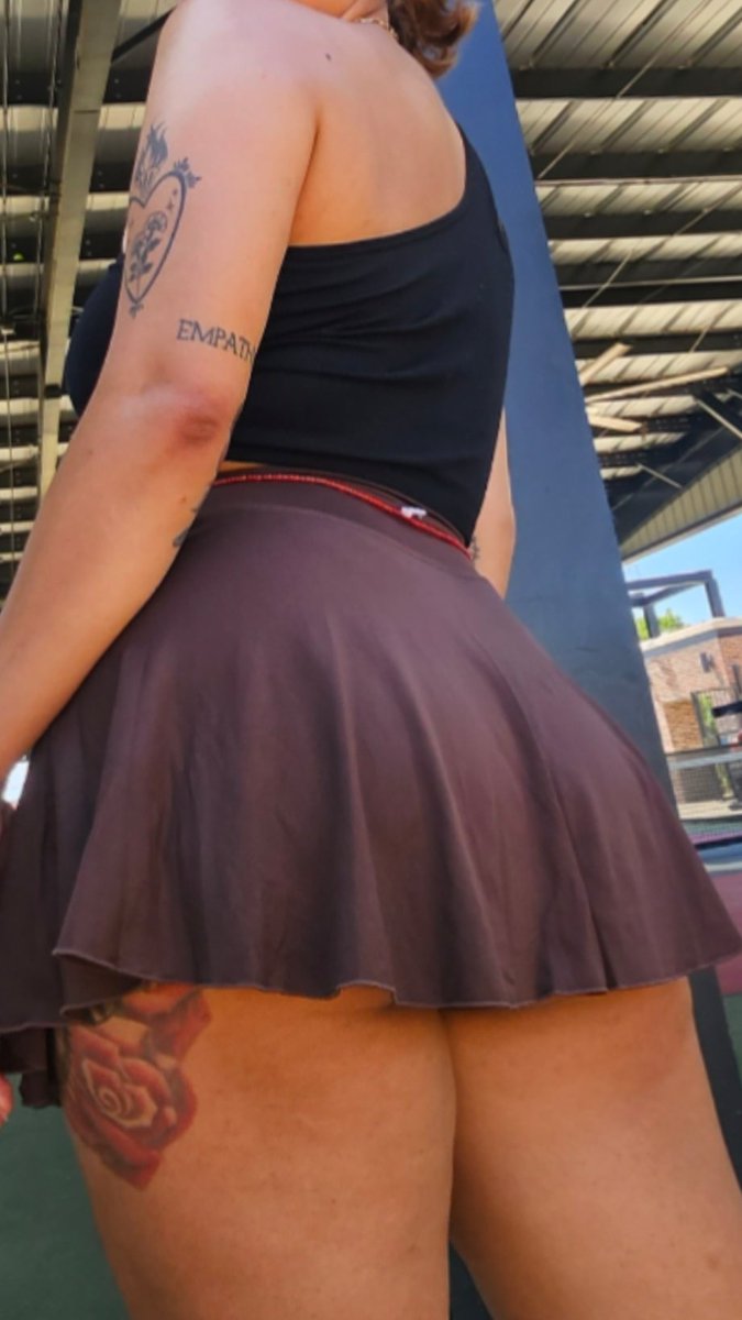 SpoiledChachi's tweet photo. How satisfying to watch me play  from your knees 😍  your sole purpose in life is to make my life better and fund it any way possible. 

Findom paypig cuck sissy humanatm https://t.co/D1GSzjtPRK