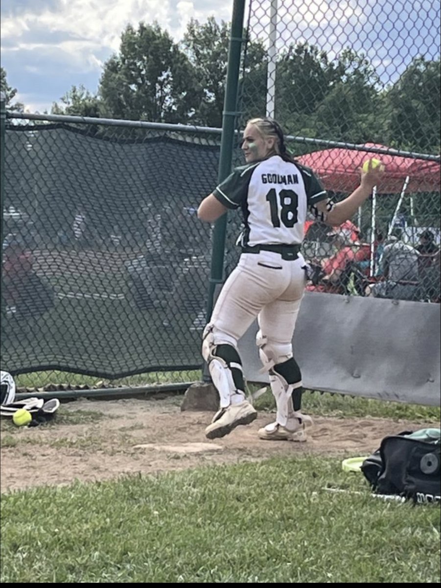 05thunderblack's tweet photo. Happiest of Birthdays today to our #18 Maya Goodman!  Have an amazing day celebrating.... https://t.co/zAI8EGhxjL