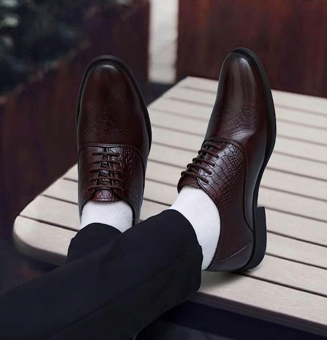 Leather Shoes 
We are Third Party Manufacturer 
Yes Why are you waiting We are here to build your brand. 
DM For Query 
#MAKEMYSHOEINDIA