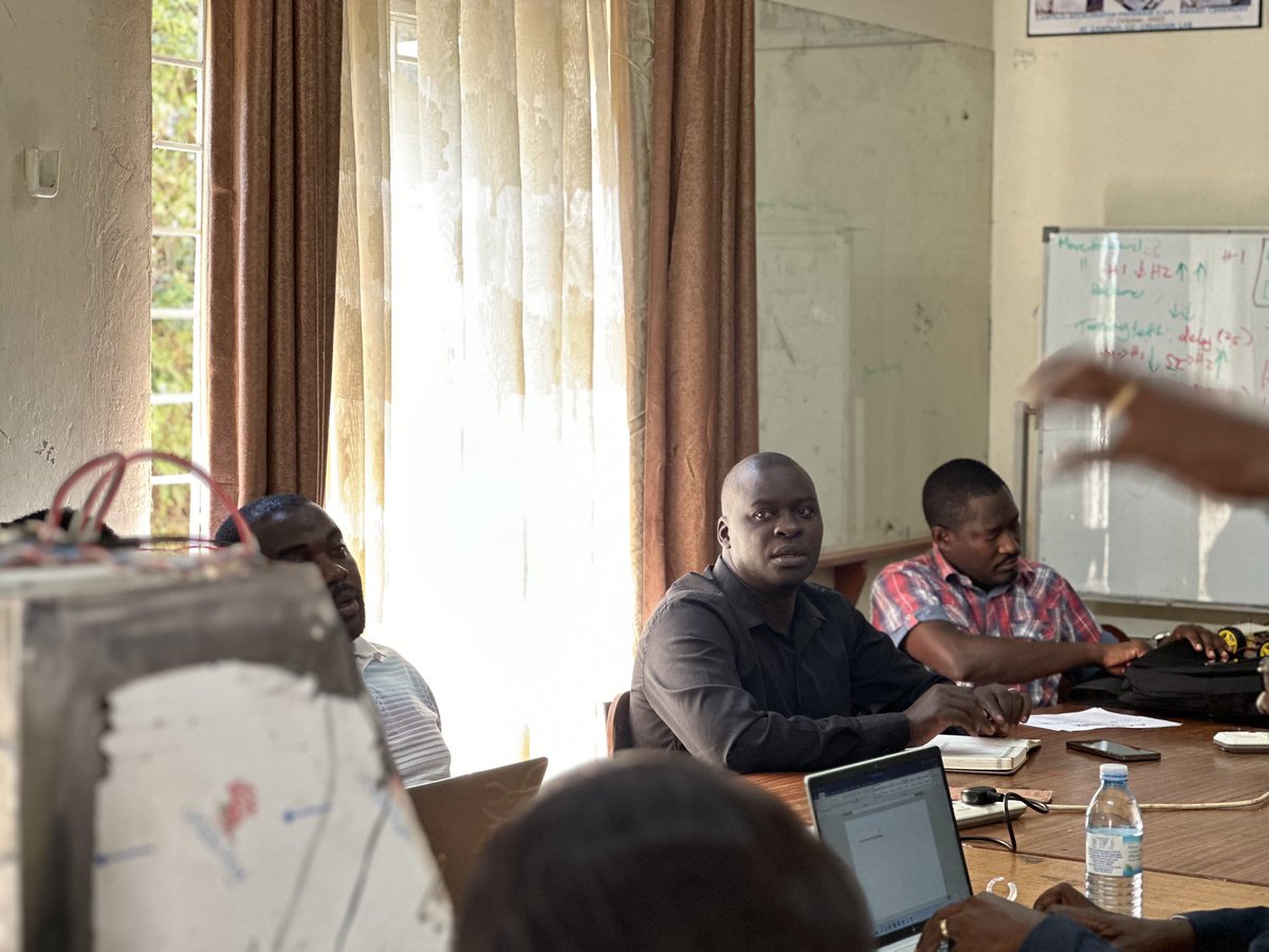 Exciting moments <a href="/CamtechUganda/">CAMTech Uganda</a> as our external  reviewers offer insightful feedback to pioneering projects <a href="/kanga_care/">BuriCare Limited</a> and <a href="/LASS256/">LASS</a> ! Together, we're advancing global health innovation! 

#Innovation