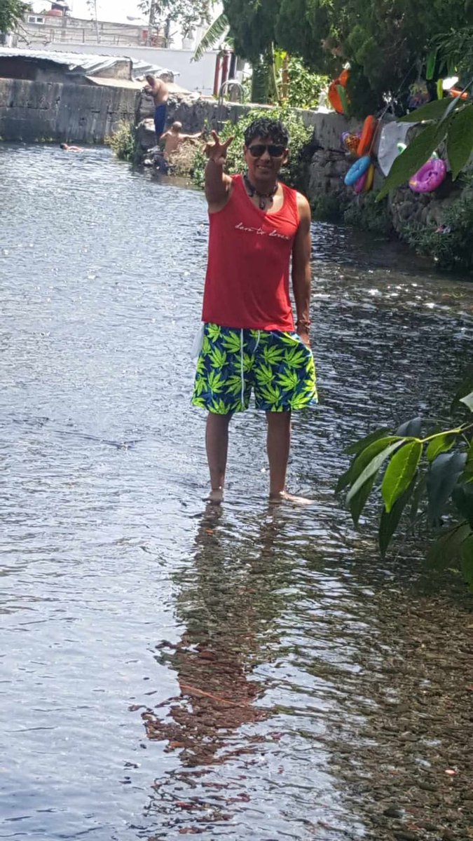 La tarjeta... Disfruten de la vida.