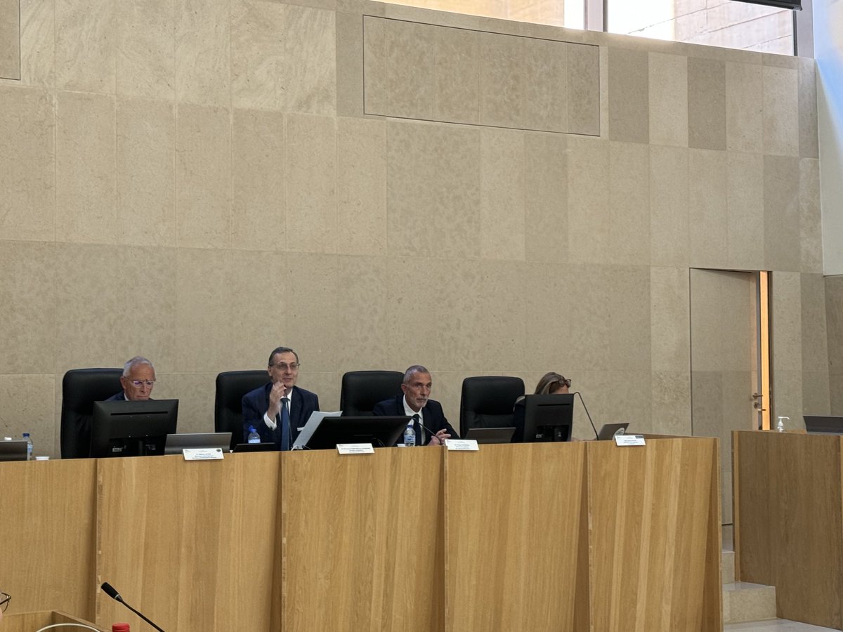 Premier président cour d’appel d’Aix-en-Provence tweet media