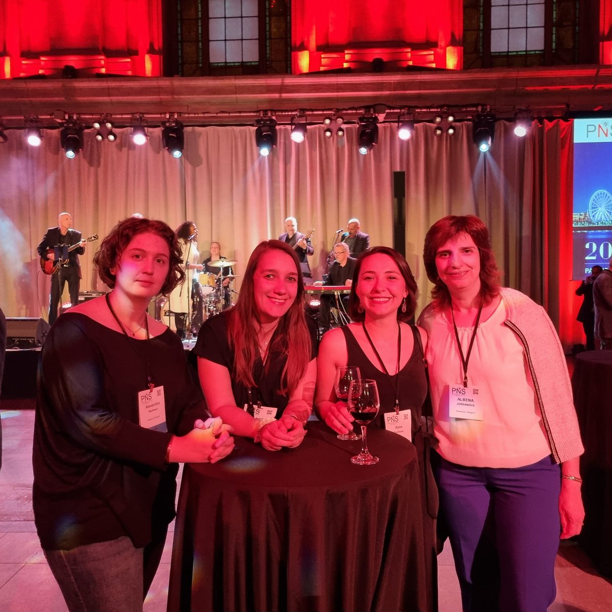 JordanovasLab (@jordanovaslab) on Twitter photo #Montréal was stunning! Looking forward to #PNS2025 in Edinburgh next year! Stay tuned! <a href="/PNSociety1/">Peripheral Nerve Society (PNS)</a> #Montréal was stunning! Looking forward to #PNS2025 in Edinburgh next year! Stay tuned! <a href="/PNSociety1/">Peripheral Nerve Society (PNS)</a>