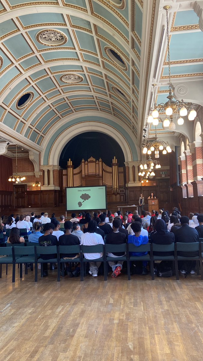 Today we got to graduate some year 10’s that took part in the scholars programme this year, congratulations to all!!! <a href="/ReadingGirlsSch/">Reading Girls' School</a> <a href="/UTCOxfordshire/">UTC Oxfordshire</a> <a href="/kaprospect/">King’s Academy Prospect</a> <a href="/WillinkSchoolUK/">The Willink School</a> <a href="/FinhamPark/">Finham Park School</a> &amp; Ysgol Garth Olwg <a href="/CarshaltonAC/">Carshalton College</a> #readingscholars #graduates