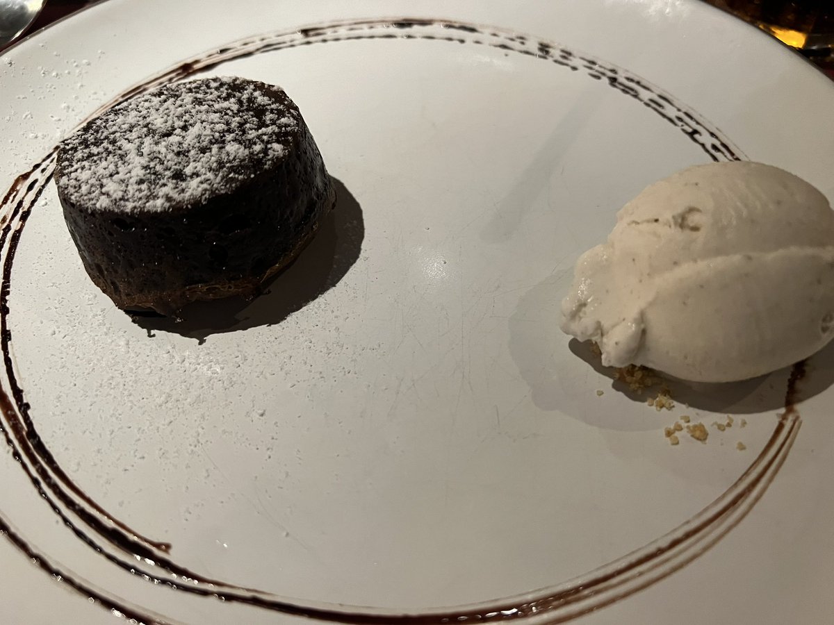 fhscoachjones's tweet photo. Vacation Day 5โฆ.word of the day is๐ฅ was in Puerto Rico and the temp was a cool 110 degrees. Miserably hot!!! Dinner at Butcherโs Cut Steakhouse was goooooood. Doubled up on the desserts, the lava cake won!! #InAFoodComa https://t.co/Odc9DT2Lz4