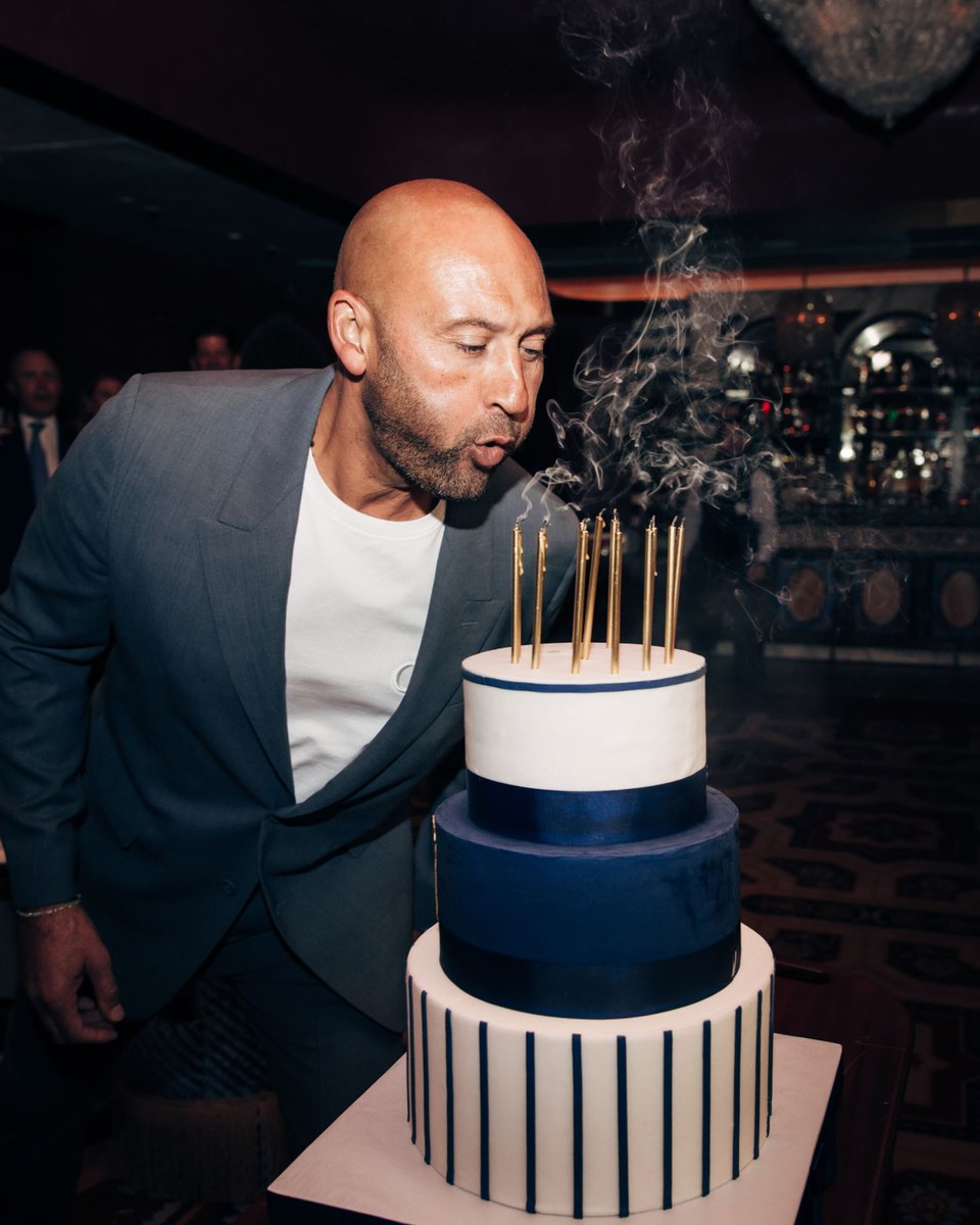 PlayersTribune's tweet image. The birthday Captain. 🥳