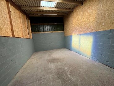 Forge_Property's tweet image. We are currently marketing a complex of refurbished portal framed farm buildings, around 4.5 miles from Wrexham, suitable for a range of light industrial uses.
For more information: 
forgeproperty.co.uk/blog/units-to-…
#forgeproperty #industriallettings #Wrexham #industrialunits