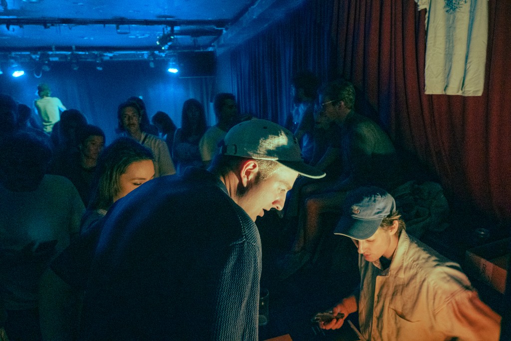Konradsen at The Waiting Room in London last Friday 💌 Catch them on tour supporting Angie McMahon in Dublin, Paris, Amsterdam and Berlin!