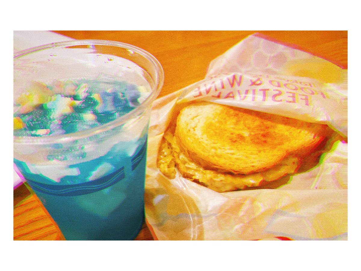 g_____666's tweet photo. ！！！！🥖久々ルーベン🥖！！！！
バグってるんかくらい具が入っていて最高だった😋 https://t.co/c7nj9Af0HK