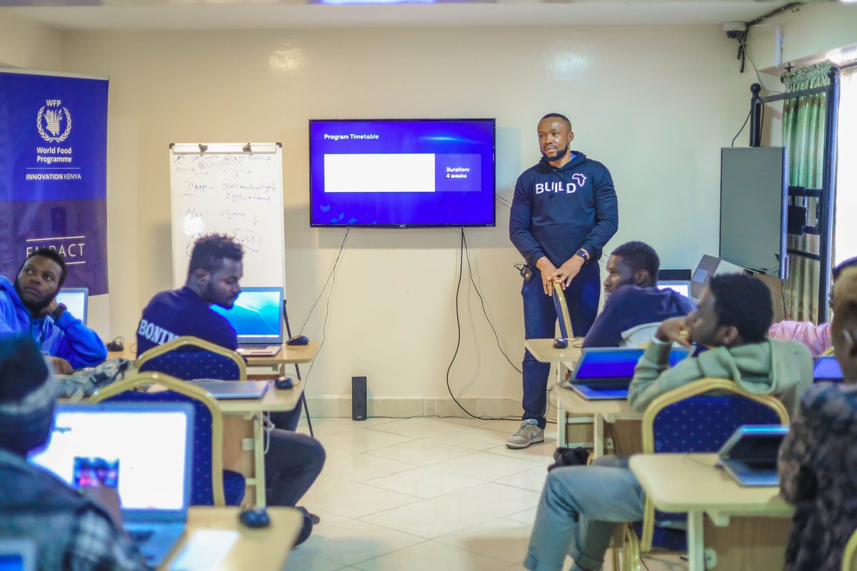 Ayaversity tweet media