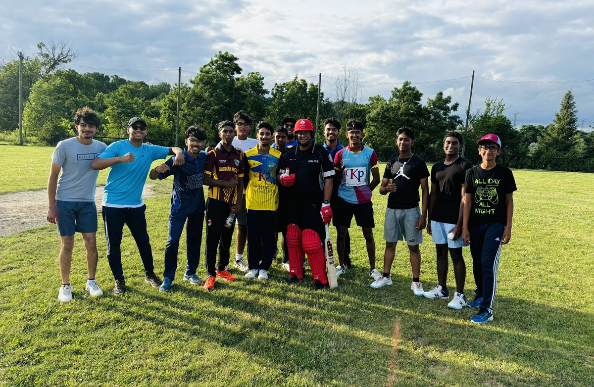 Rego23Div's tweet photo. 23 Division NCO’s had another incredible time playing Cricket 🏏 &amp; interacting with Youth during @COPSandKIDSca “Cricket &amp; Cops” Program !!! Thank you @COPSandKIDSca for the #support !!! @TorontoPolice @TPAca @TPS_CPEU @TPS23Div @tps39 #cricket #community #ProActionKids https://t.co/Ad4ziJo2bX