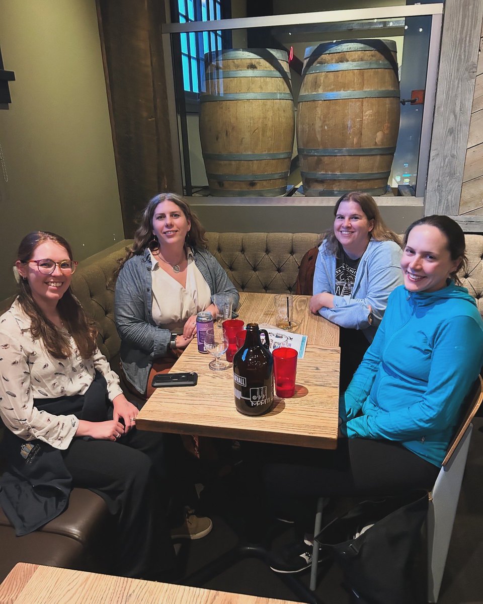 NiceGuysTrivia's tweet image. Thanks to everyone who came out last night to @brewhallyvr with @thecarmencruz! And congrats to our winners:
🥇Solo Brit
🥈Olympic Village People
🥉Discordions