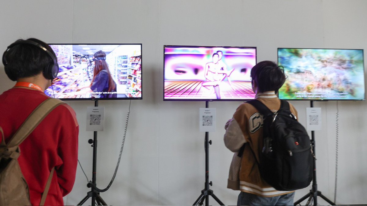 elluba's tweet photo. Thanks again to all the artists for taking part in the @CVPR AI Art Gallery 🤖🎨

It was a pleasure to curate and display your works 🙂 

Thank you @wjscheirer
@ctocevents for making it happen 🙏

#CVPR2024 #AIArt https://t.co/Bmf9zHg9Pj