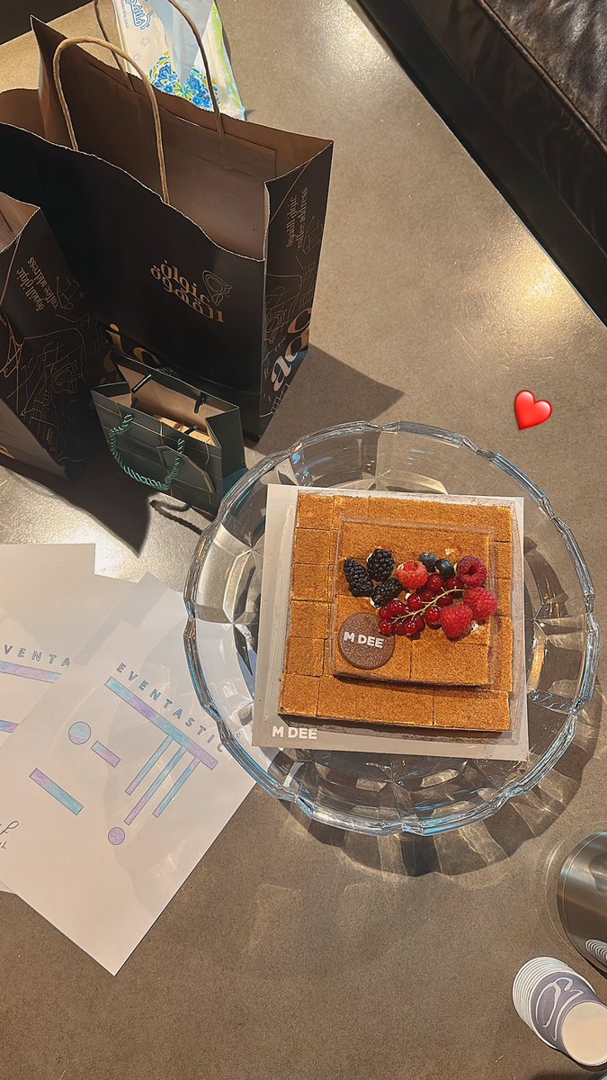 Eventasticsa's tweet photo. تم إعلان الفائزة بفعالية العيد لتلوين شعَار ايفنتاستيك💜، شكرًا للجميع لمشاركتكم 🙏🏻✨. https://t.co/slnGqYVhG0
