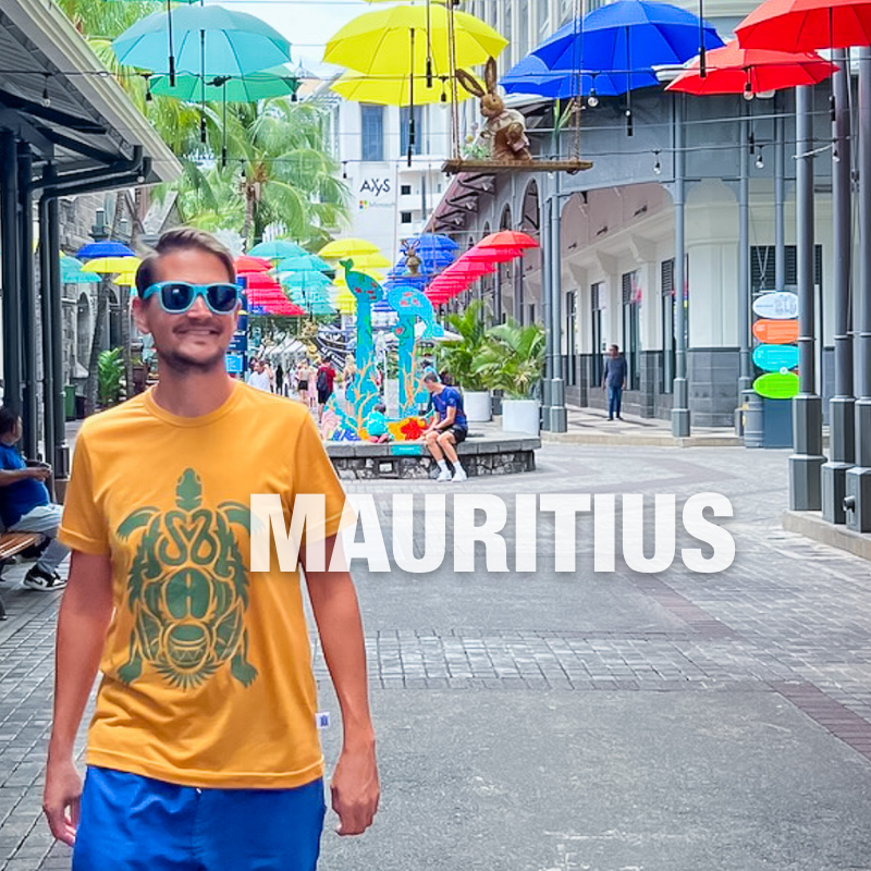 aSabbatical_com's tweet image. My #Mauritius experience in pictures 🚶‍♂️🇲🇺
1. #Waterfront in #PortLuis
2. #GrandBassin #HinduTemple
3. #TeaTasting in #BoisCheri

Read my blog to learn more: 🔗🔎⠀⁠
polarsteps.com/AdrianSameli/1…

#asabbatical #sabbatical #travelstory #nomadlifestyle