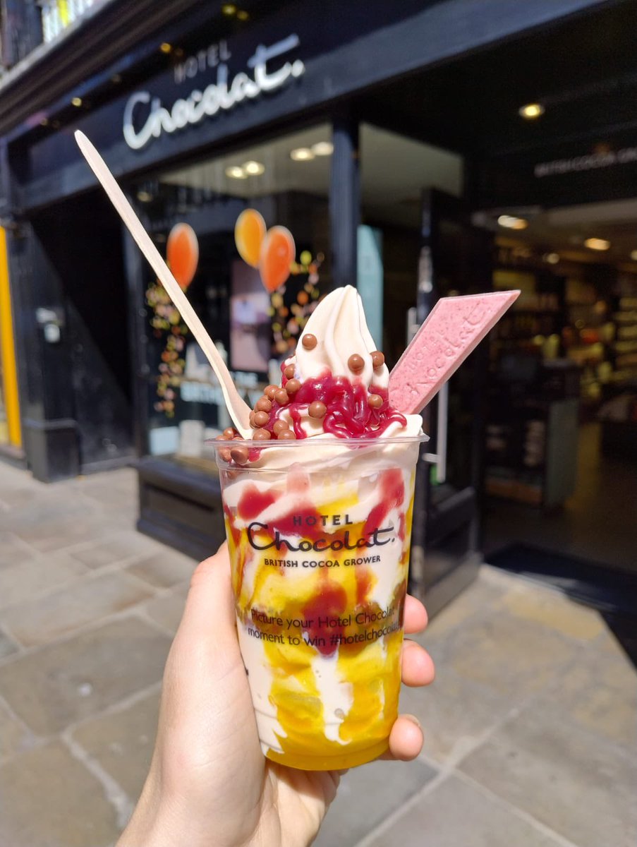 ChesterBID's tweet photo. You know itโฆ suns out, sundaes out! โ๏ธ@HotelChocolat
Their lush #icecream with sweet mango matched with a tangy raspberry sauce, crowned with a raspberry white chocolate shard and milk crisp pearlsโฆ
๐ Northgate St
๐๏ธ Accepts #ChesterGiftCard
#chester #uk #city #summer https://t.co/hujfNigcOR