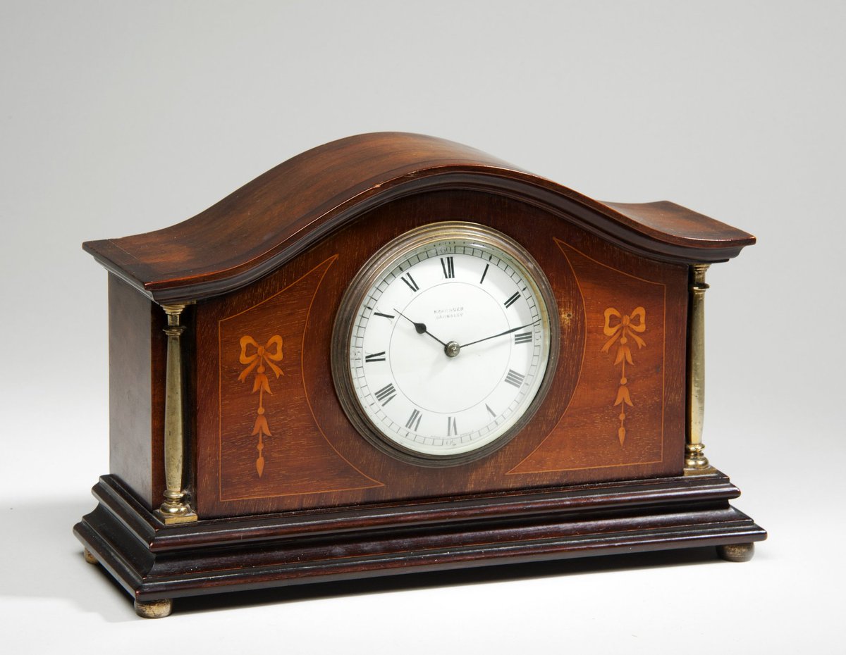 As people start making their way to #Glastonbury we thought we'd do this:

Glastonbury song titles as Barnsley Museums objects. A THREAD 

@Coldplay - Clocks 

 Soloman &amp; Max Krakauer had a shop on Church Street in the early 20th century specialising in making clocks &amp;  jewellery