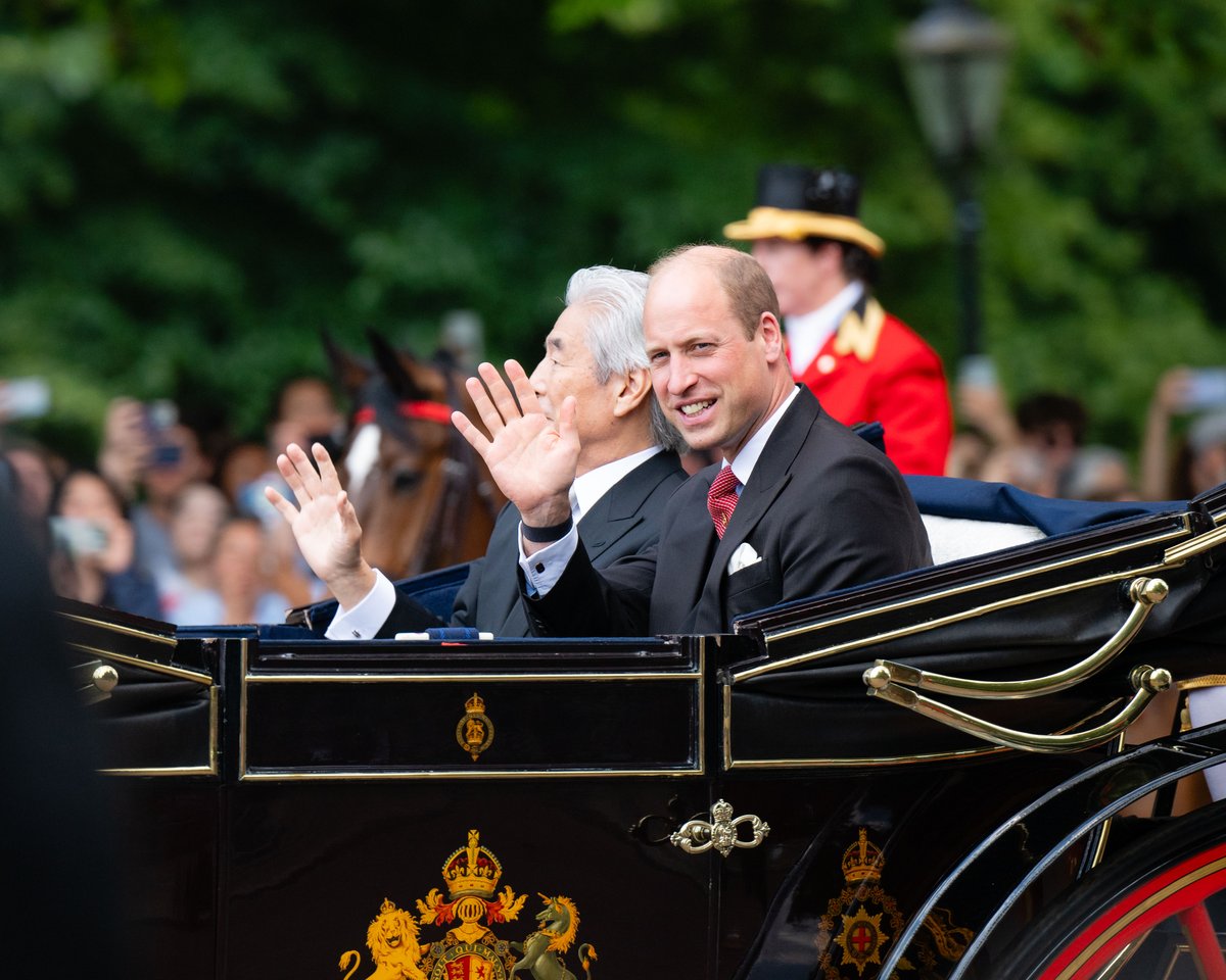 The #StateVisit 🇯🇵🇬🇧  of TM The Emperor and The Empress of Japan opened officially yesterday with a Horse Guards Parade. TM King Charles III and The Queen formally greeted the Imperial couple before making a State Carriage journey to Buckingham Palace for a ceremonial welcome.