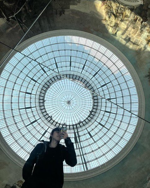 shaobun's tweet photo. felt like a main character today https://t.co/vGWfhYZnHt