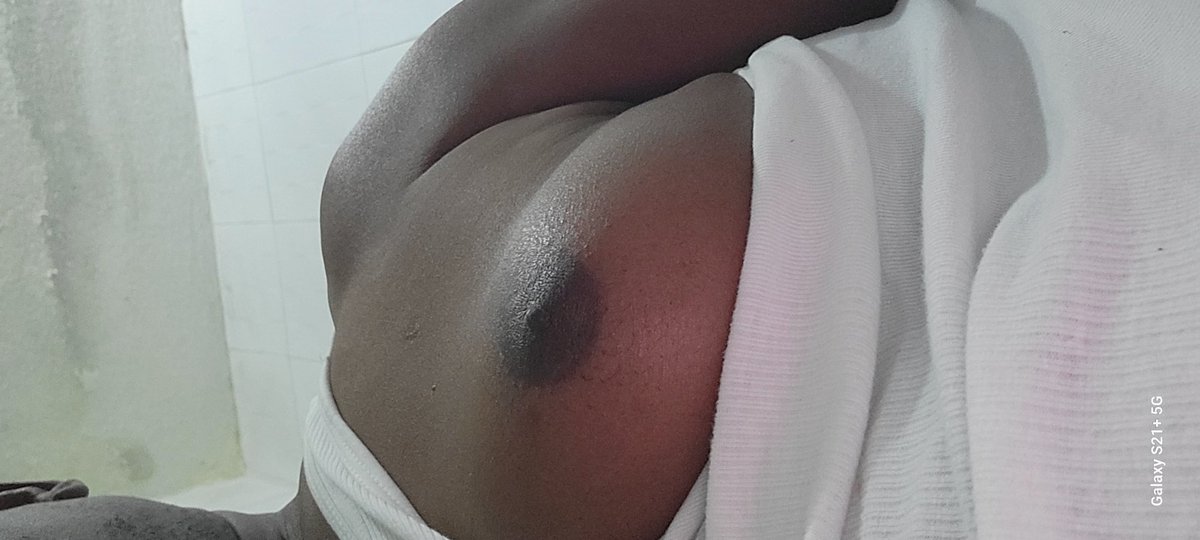 Gregory30812054's tweet photo. Necesito un chico para chupar mis tetas y follarme duro https://t.co/PZE2LnrMcu