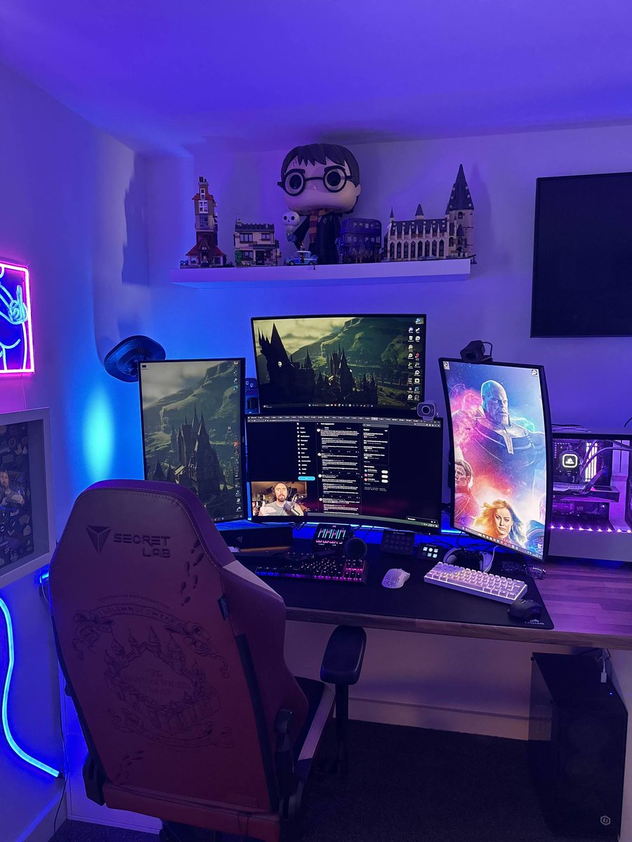 CyberPowerPC_UK's tweet image. We love seeing our PCs in action! Tag us in your photos for a chance to be featured.

Or join our Discord and put your rigs on the Battlestations Channel.📷

📷 bit.ly/2WW1JtS 📷

#CyberPowerCommunity #SetupGoals