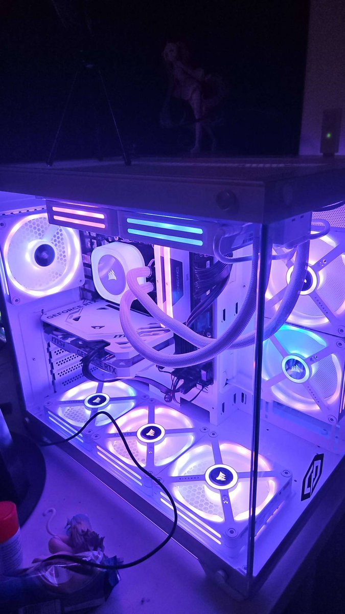 CyberPowerPC_UK's tweet image. We love seeing our PCs in action! Tag us in your photos for a chance to be featured.

Or join our Discord and put your rigs on the Battlestations Channel.📷

📷 bit.ly/2WW1JtS 📷

#CyberPowerCommunity #SetupGoals