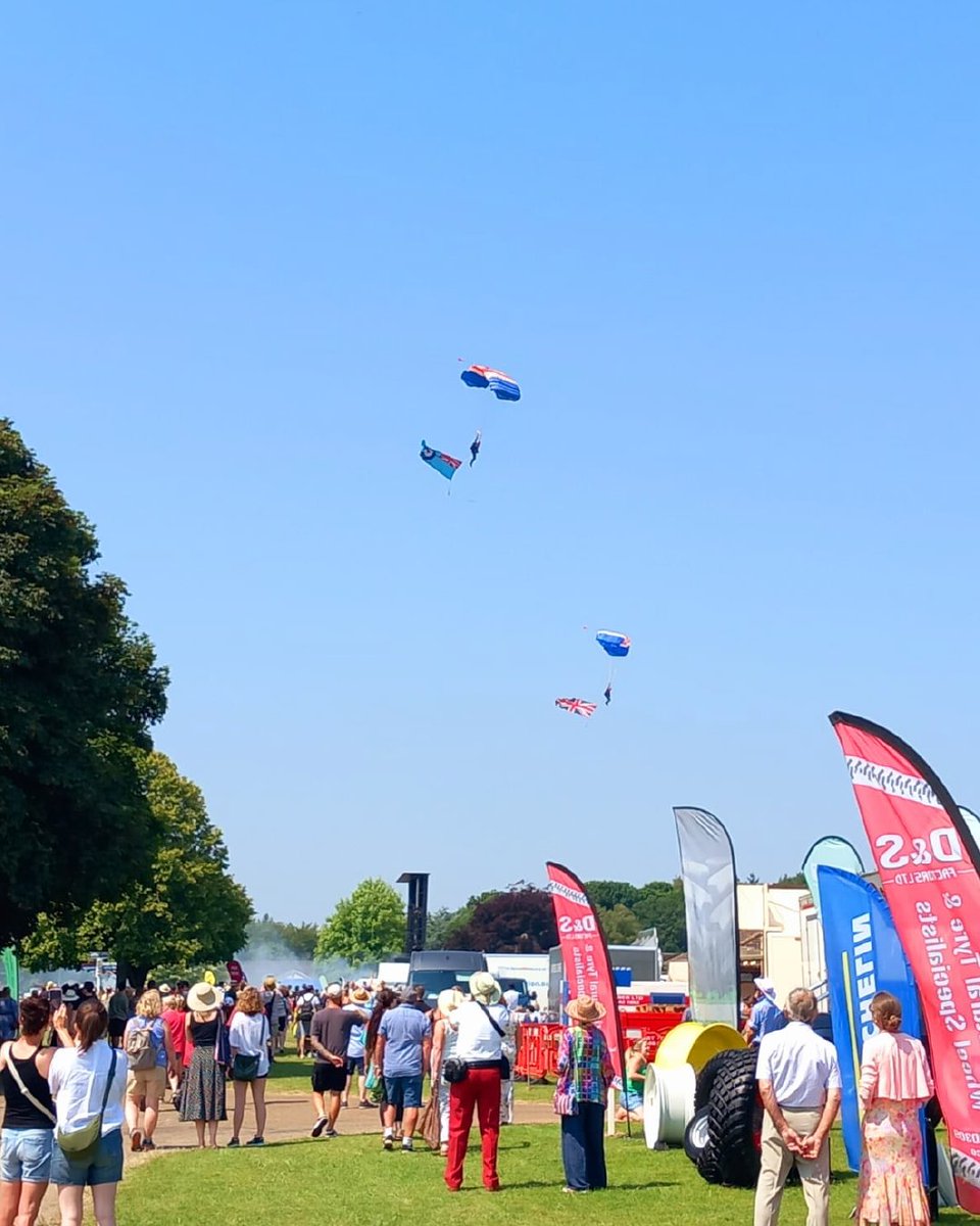 AppetiteMe tweet media