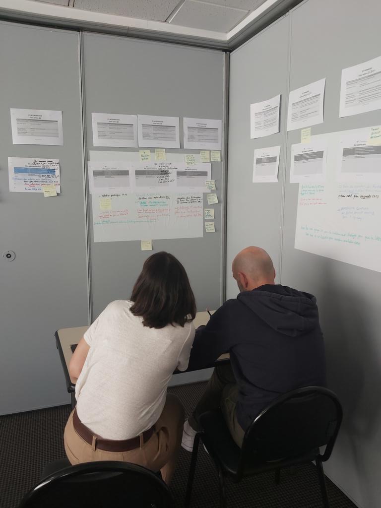 Brainstorming #séminaire <a href="/SFPCOfficiel/">SFPC</a> c'est parti !