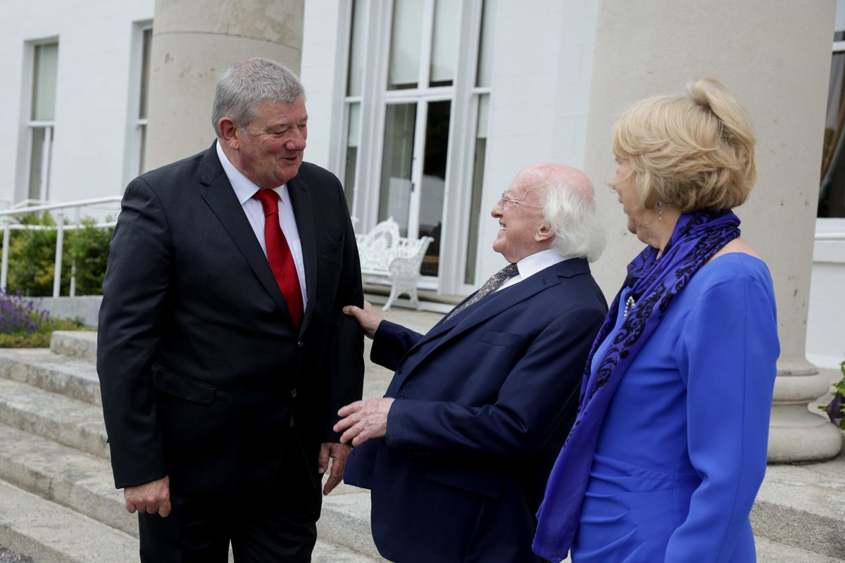 At a time of so much violent action and rhetoric by so many world leaders, I'm filled with gratitude for the wonderful President and First Lady with whom we have been truly blessed. #Ireland