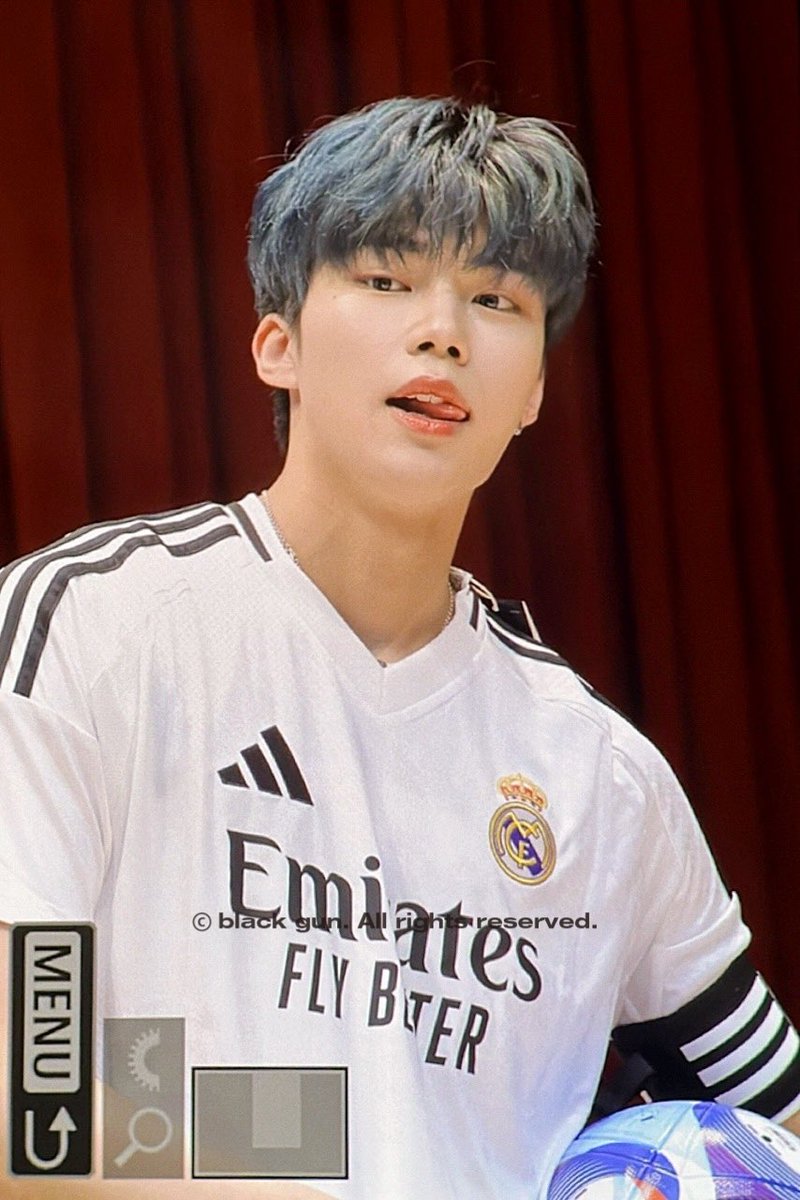 240626 🖤
#박건욱 #PARKGUNWOOK #パクゴヌク
#ZEROBASEONE #ZB1