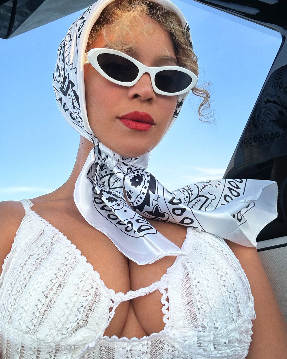 beytobrazil's tweet photo. 📸 BEYONCÉ https://t.co/8895rhio9E