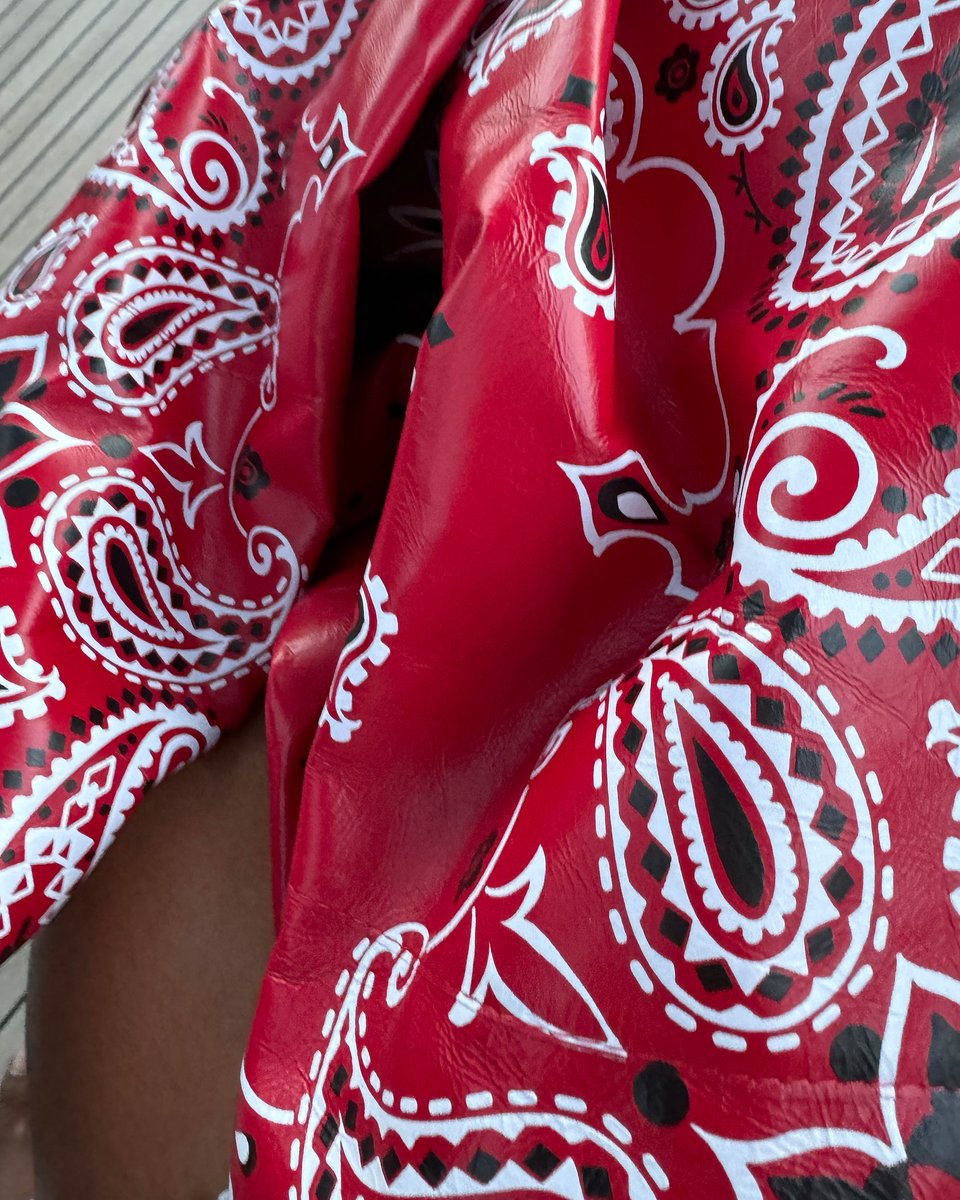 beytobrazil's tweet photo. Eita como é bom ser rica https://t.co/6SAqIv30HX