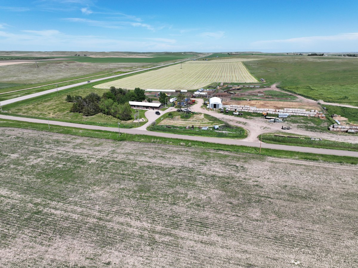 LashleyLand's tweet photo. Rushville Hobby Farm is country living on 8.9± acres just off Highway 20 in Rushville, NE. Check it out here: https://t.co/AmXHaJCsfI https://t.co/3wcE5rLDgh
