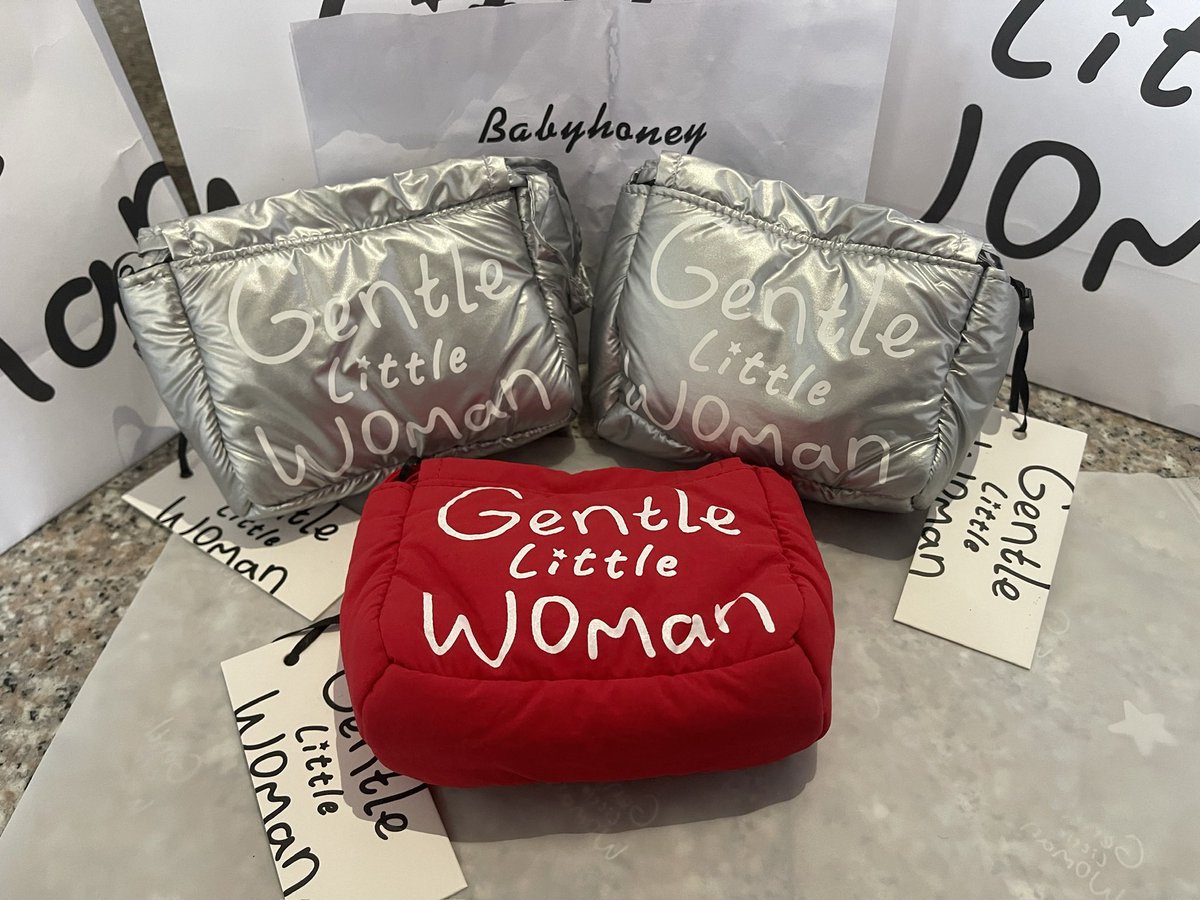 _BEnze's tweet photo. #gentlelittlewoman #gentlewoman #minibag #กระเป๋าเด็ก กระเป๋าเด็กน้อยน่ารัก ไซด์จิ๋ว +หิ้ว200รวมส่ง เหลือ3ใบสุดท้ายละค่ะ https://t.co/531mww7IPh
