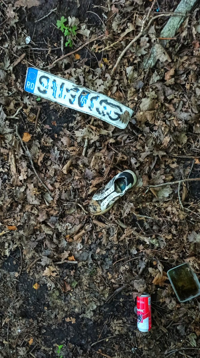 solroutes's tweet photo. Along the route to the #UK, makeshift encampments are set up. They serve as dwelling infrastructures during the journey, similar to that of the #Underground_Railroad. #solidarity #freedom_of_movement https://t.co/EBmLaJTc0J