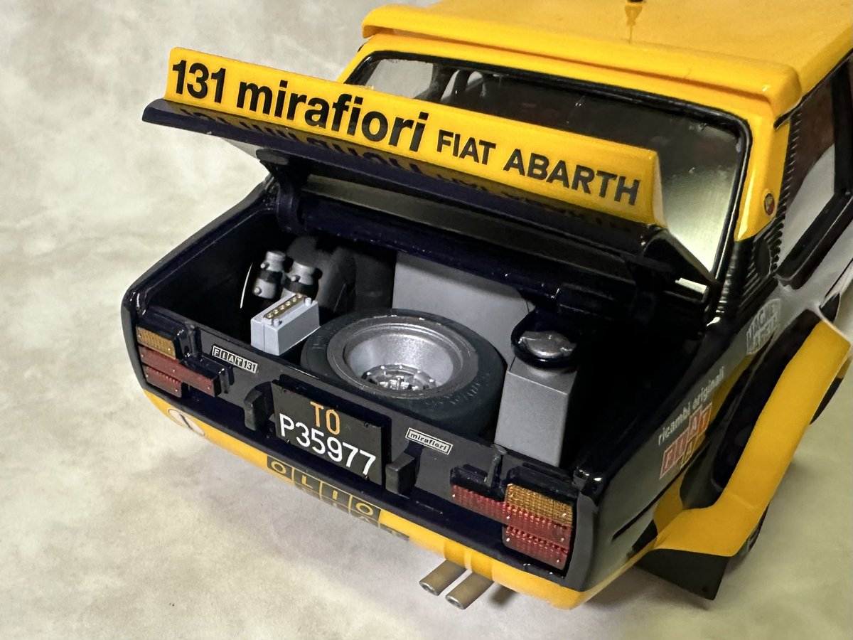 otonananoni's tweet image. タミヤ1/20 FIAT131アバルトラリー完成です
(｡╹ω╹｡)

途中デカールや塗膜でトラブルもありましたがなんとかリカバリーして出来上がりました。

あちこち粗はありますが色々経験値が上がった気がするのでヨシ。

今回も素敵な企画ありがとうございました！

#2mgandini
 #2mgandini延長戦