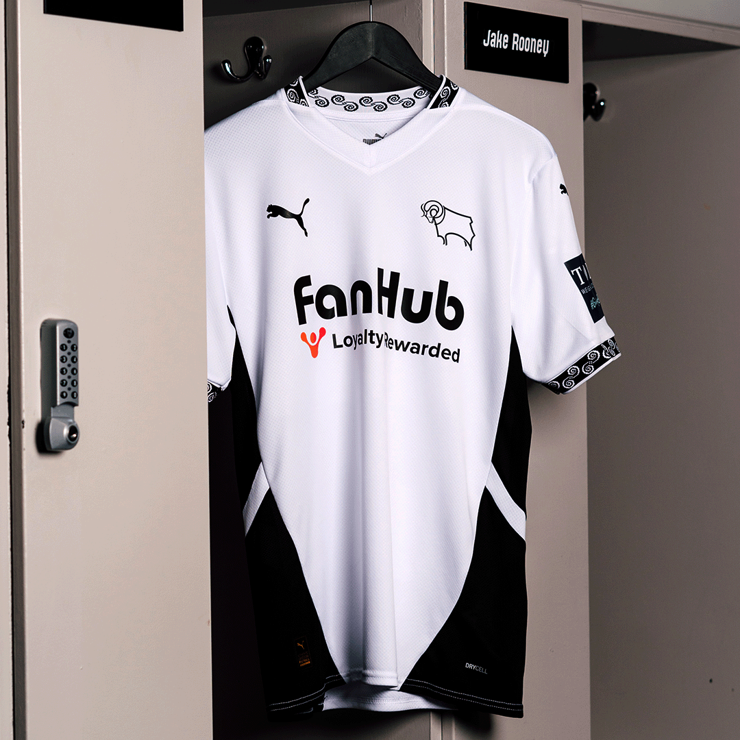dcfcofficial's tweet photo. Back with a bang, @pumafootball 🤌😍

#RewindFastForward #DCFC #dcfcfans