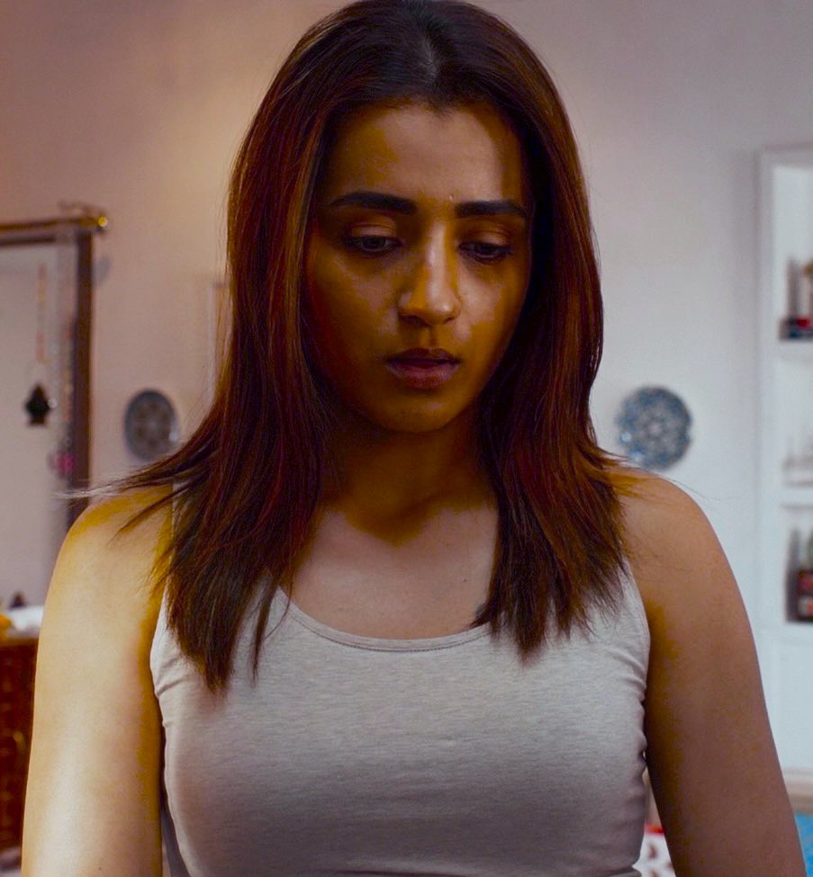 GRA_YLqb0AE9AV_?format=jpg&name=medium