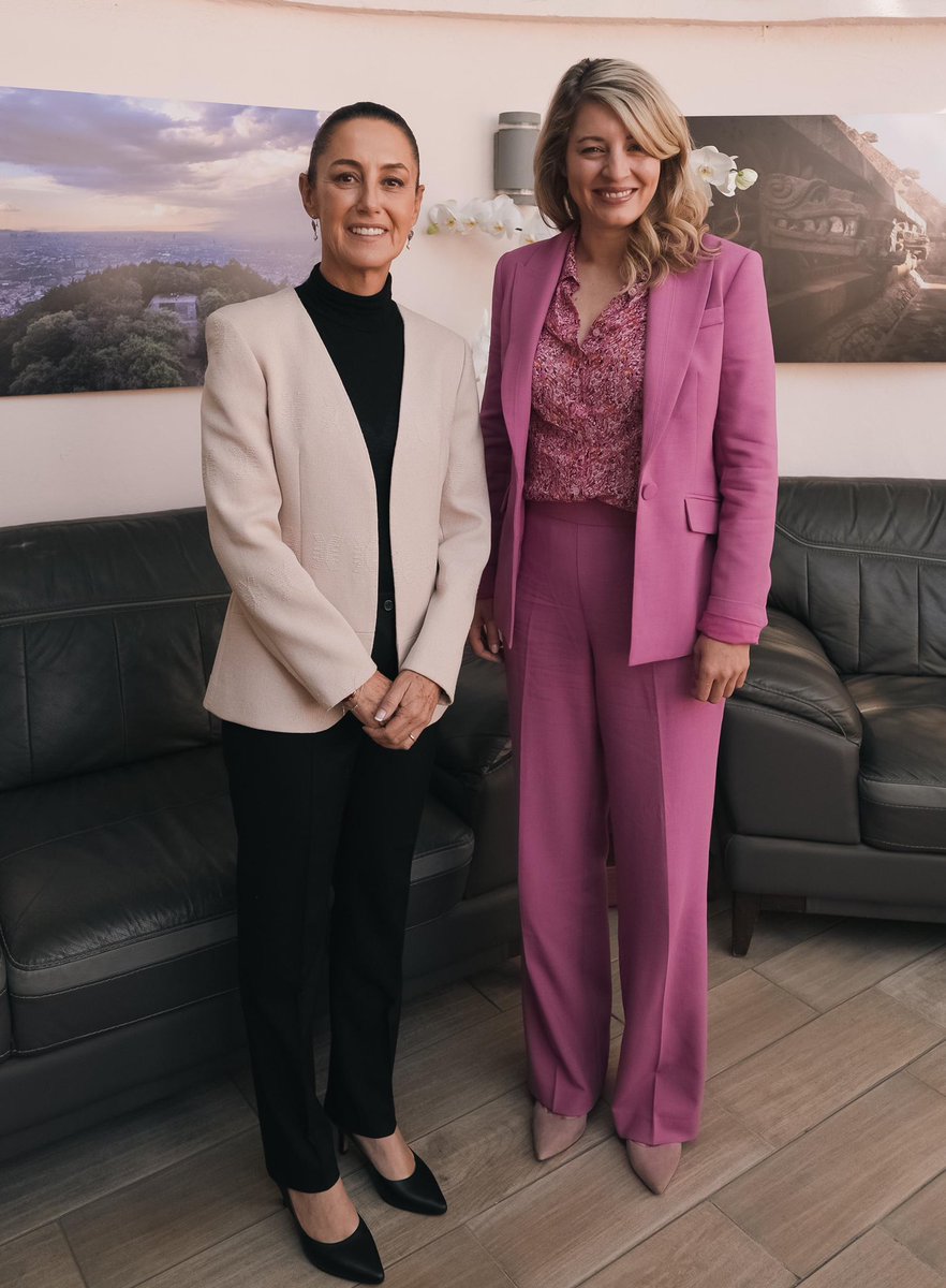 Recibí a la canciller de Canadá <a href="/melaniejoly/">Mélanie Joly</a>, platicamos sobre el futuro de la relación con México y la importancia del T-MEC.