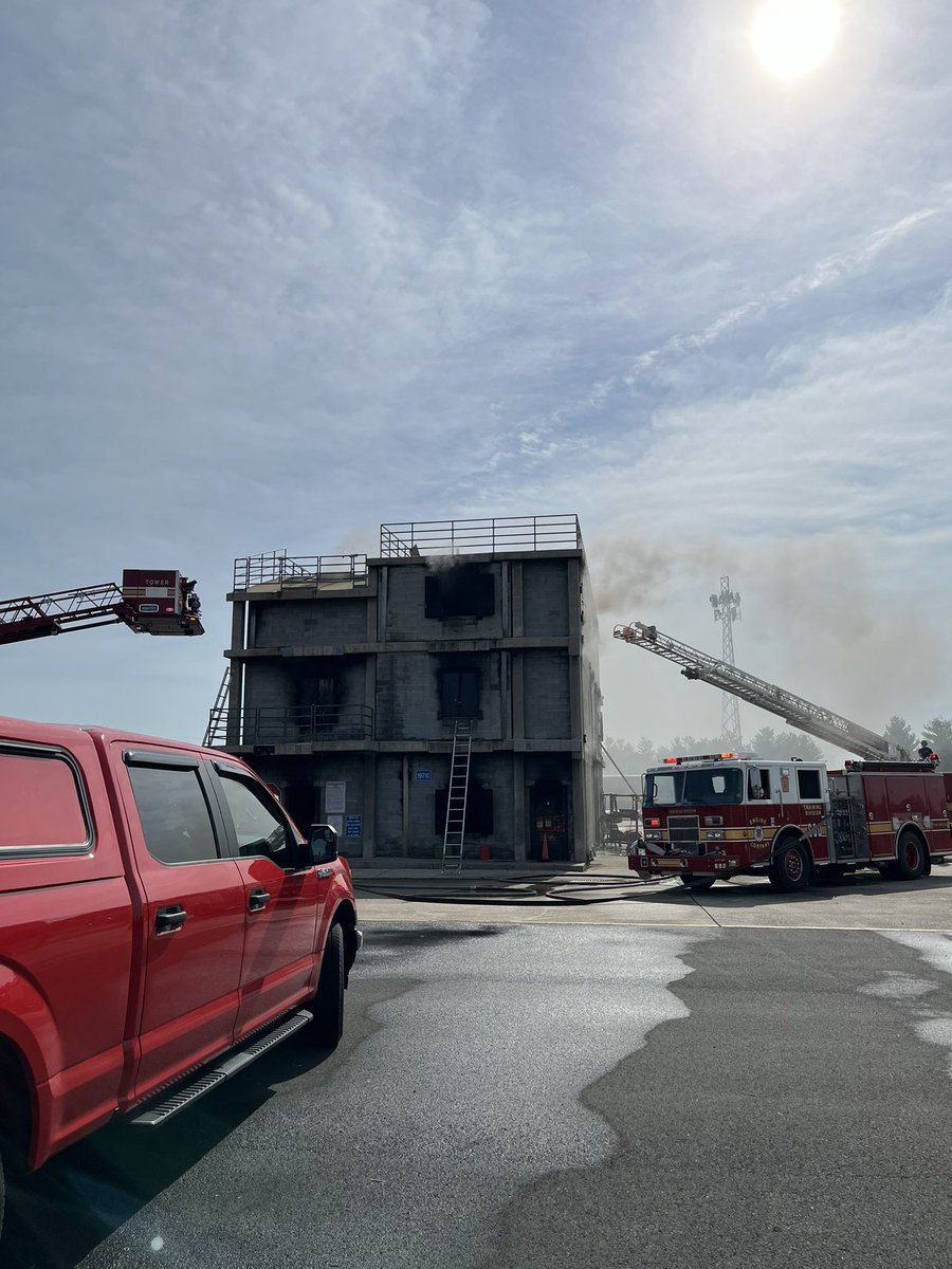 LCFR_DC690's tweet image. Quick morning of burns for #RC45. Getting closer to graduation on July 26! @LoudounFire @Chief600KJ