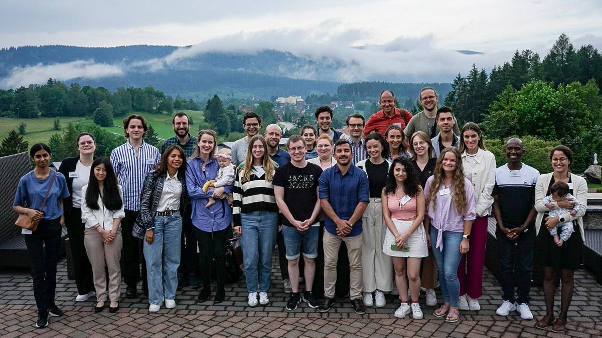 Kicking off our Early Career Scientist Day at Schluchsee!
#cardiac #research #earlycareerscientists @breannecam61514 <a href="/MeralDavid/">David Meral</a>