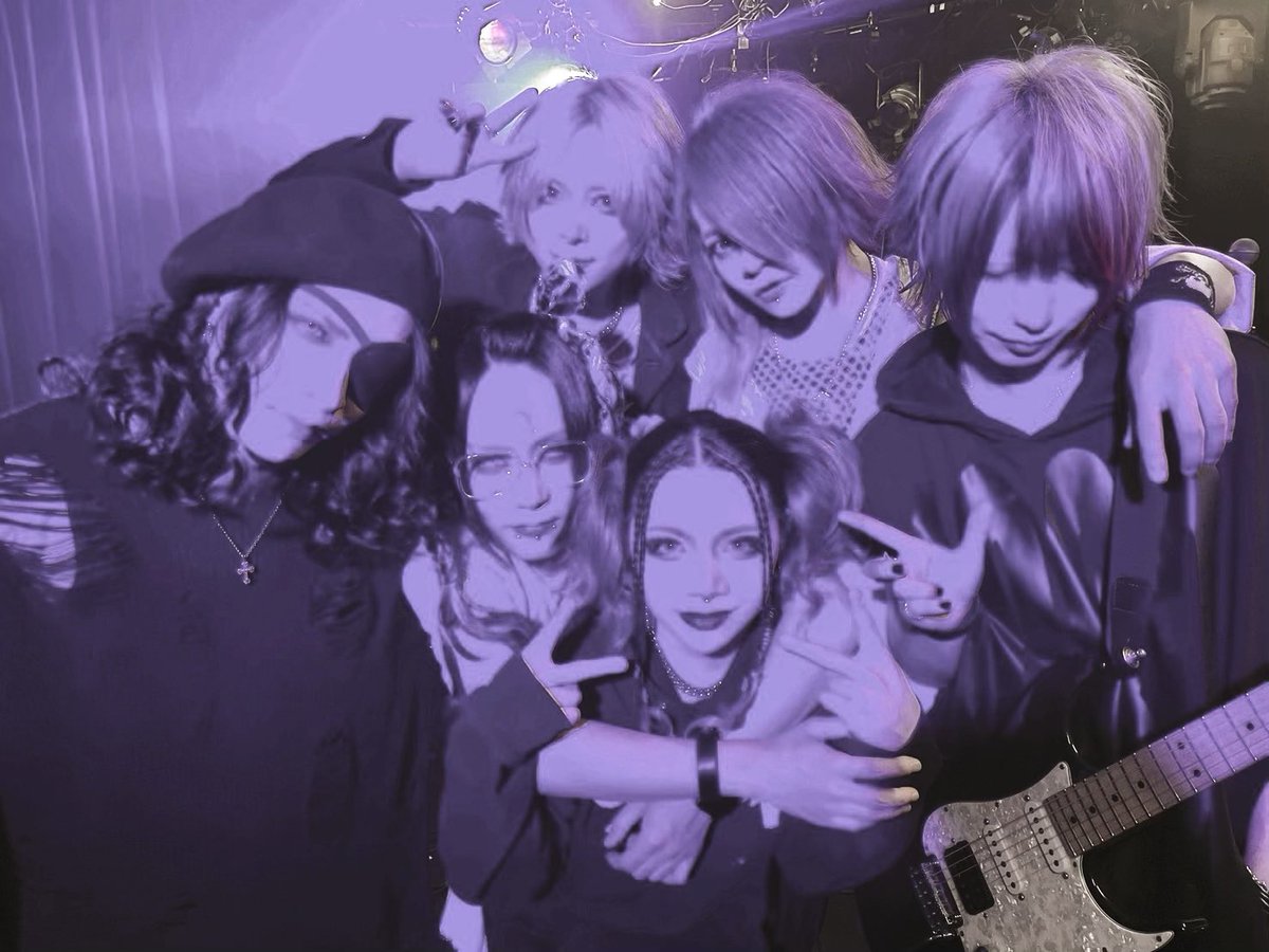 tokyo_inferno's tweet photo. 2024.6.26
池袋EDGE

SPEEDDISK PRESENTS~HYSTERIC MEDIA ZONE

本日もご来場ありがとうございました！

NEXT→7/9(火)池袋BlackHole
GREN主催ツアー『INSIDE』

6月もありがとうございました！
7月もよろしくお願い申し上げます。
#東京インフェルノ https://t.co/umrpZlawOn