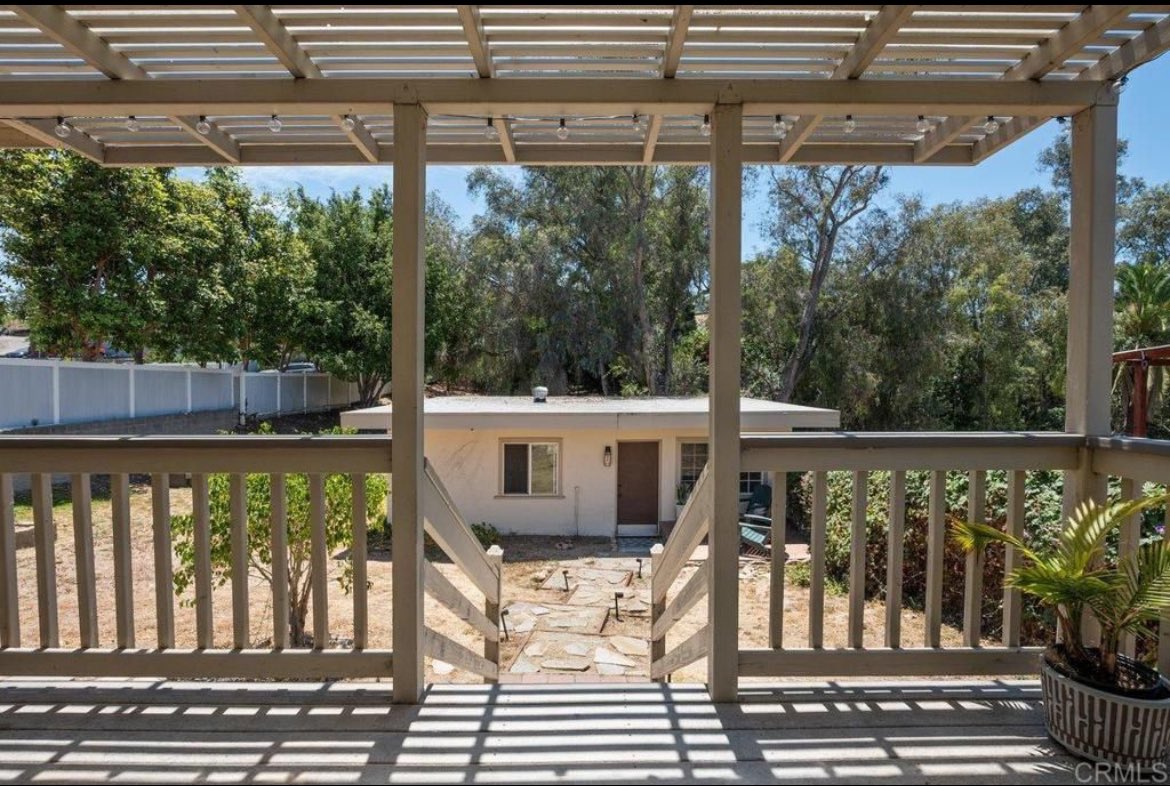 samarasellssd's tweet photo. Open House today at 5094 Guava Avenue, La Mesa, CA 91942 from 3 PM to 6 PM. 

2 bedrooms
1 bathroom
Solar
Water softening system
Detached bonus room 
11,404 sq ft lot

Price: $830,000 https://t.co/5E2iVZSAQ8