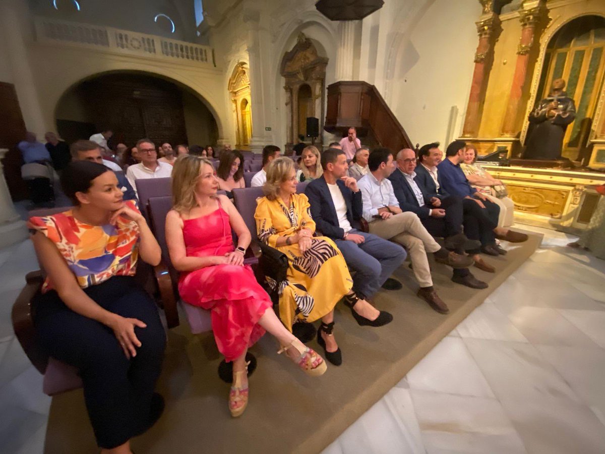 Ayer participé en el acto de presentación en Jaén de la marca Papatán, 𝙈𝙚𝙟𝙤𝙧 𝙑𝙚𝙧𝙢𝙪𝙩 𝙙𝙚𝙡 𝙈𝙪𝙣𝙙𝙤 en el concurso «𝐂𝐚𝐭𝐚𝐯𝐢𝐧𝐮𝐦 𝐖𝐨𝐫𝐥𝐝 𝐖𝐢𝐧𝐞 &amp; 𝐒𝐩𝐢𝐫𝐢𝐭𝐬 𝐂𝐨𝐦𝐩𝐞𝐭𝐢𝐭𝐢𝐨𝐧» entre 3.000 licores de más de 20 países.
#Papatan #VermutPapatan #Jaen